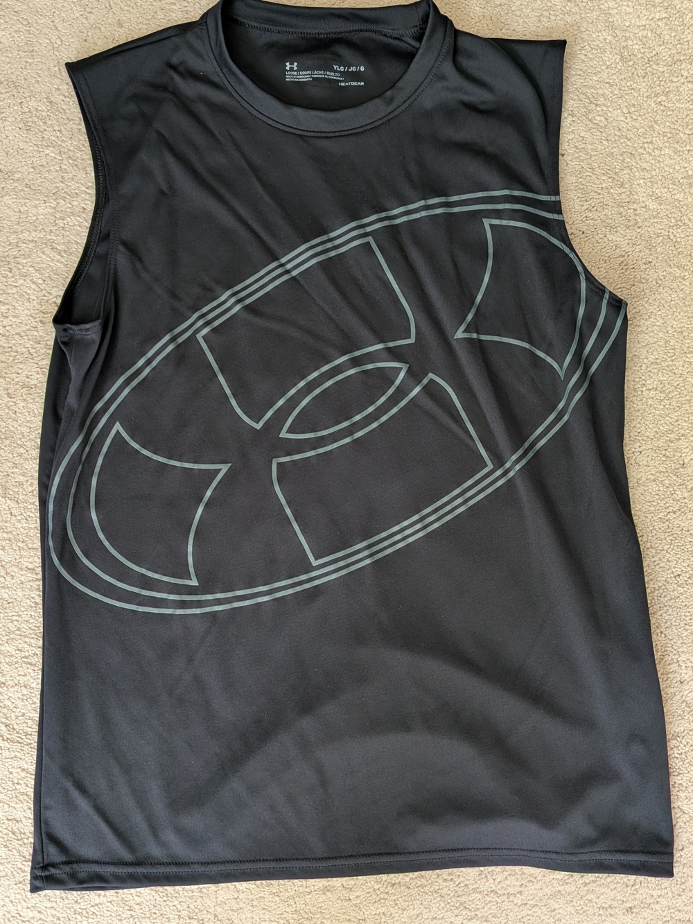 Under Armour Black Sleeveless Athletic Tank with Gray Graphic